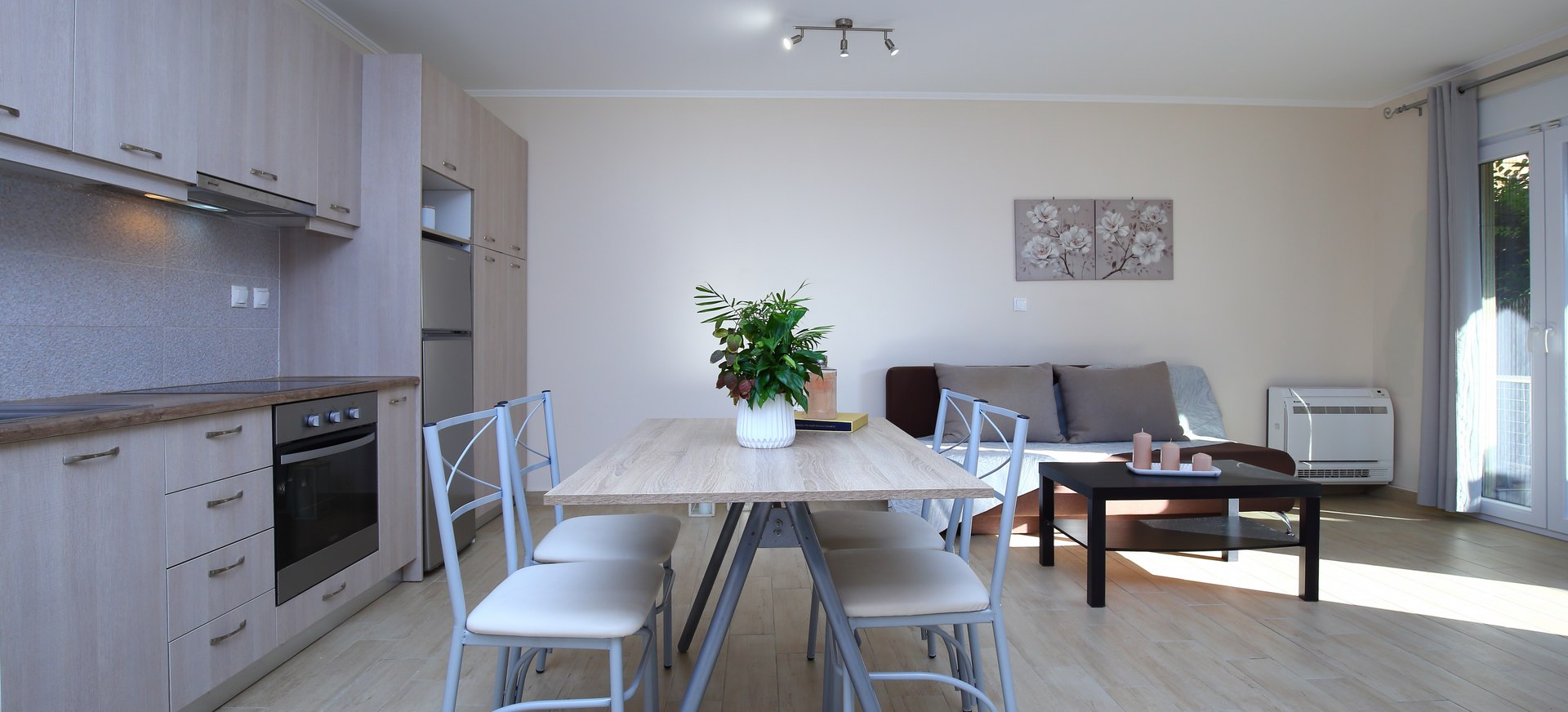 Neapolis Apartment